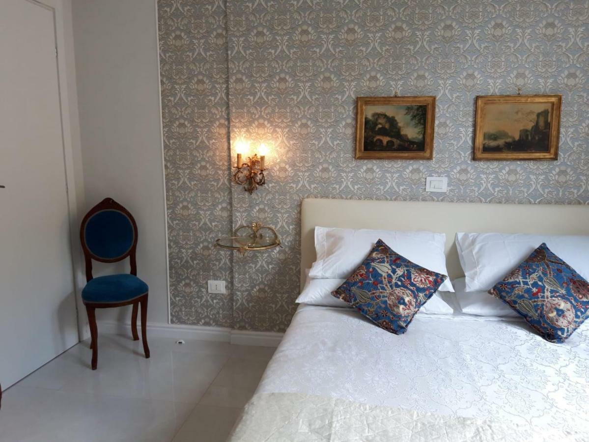 Apartment Centro Storico Maschio Angioino House