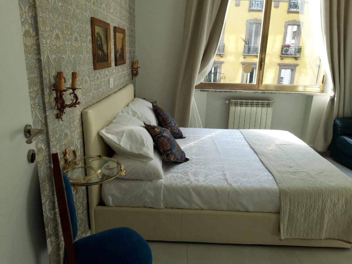 Centro Storico Maschio Angioino House *